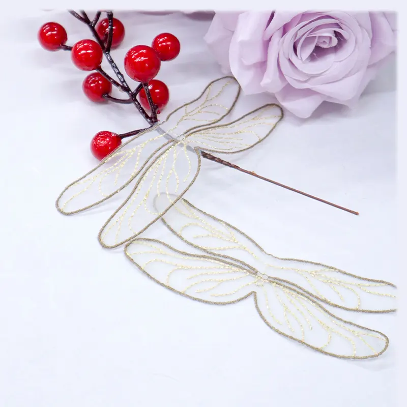 Exquisita simulación libélula alas artesanía bordado parche insecto simulación decoración bordado