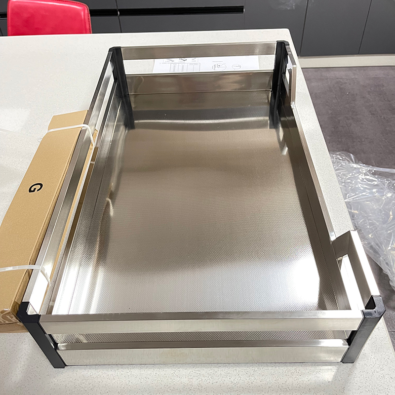 600mm to 900mm Kitchen Multi-functional Basket Soft Closing Stainless Steel Pull Out Basket with Drawer Soft-closing Slide