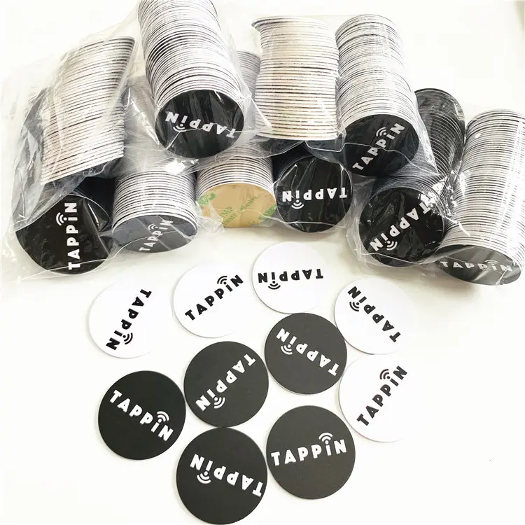 PVC Laminado 30MM NFC Programável 215 Moeda Chip de Disco Tag Com Logotipo Personalizado