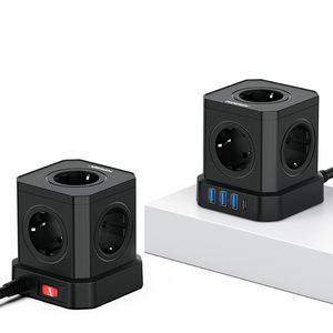 Regleta de viaje con enchufe de extensión inteligente, Protector Universal contra sobretensiones, 5 salidas, USB-C - Product Image 1