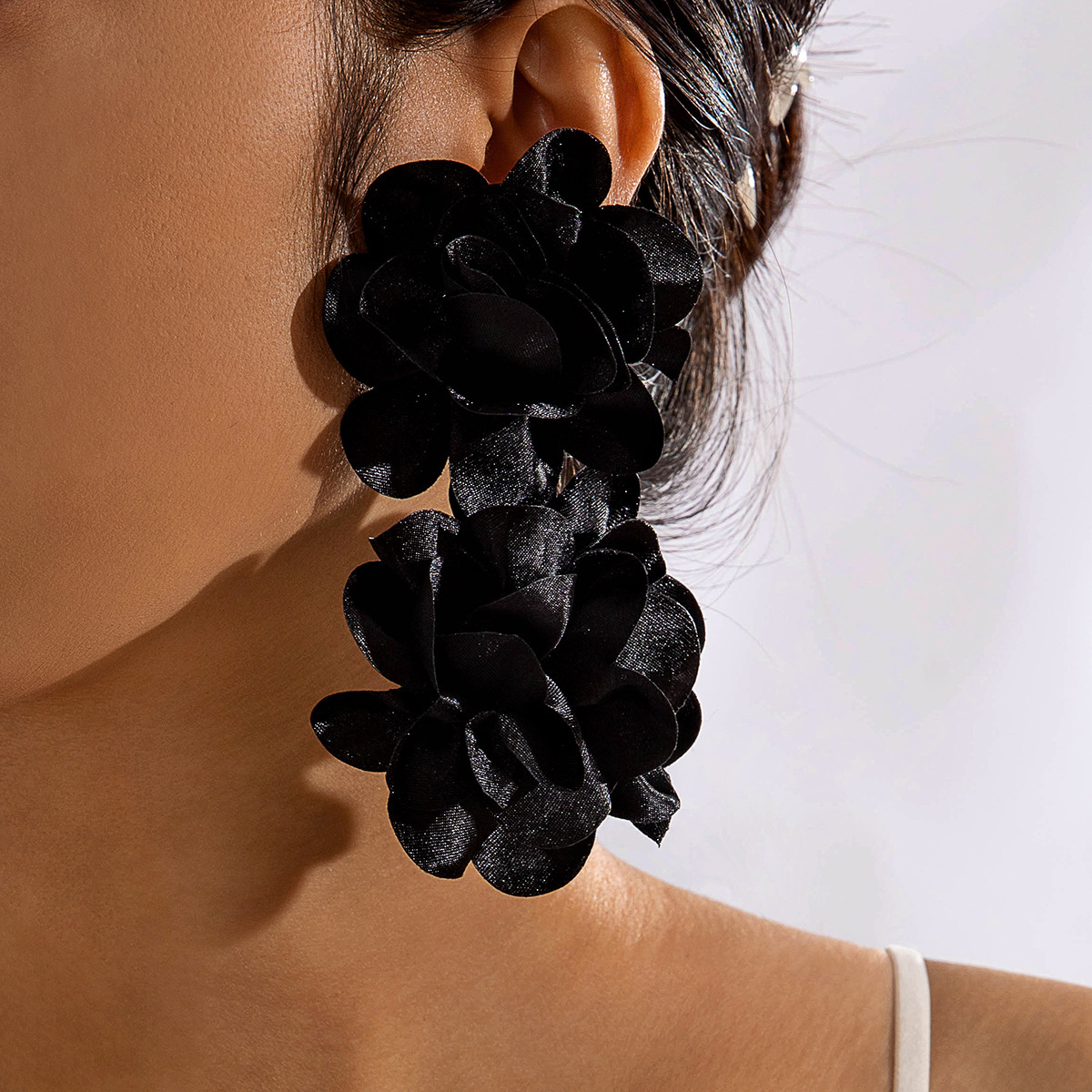 Black-27843-