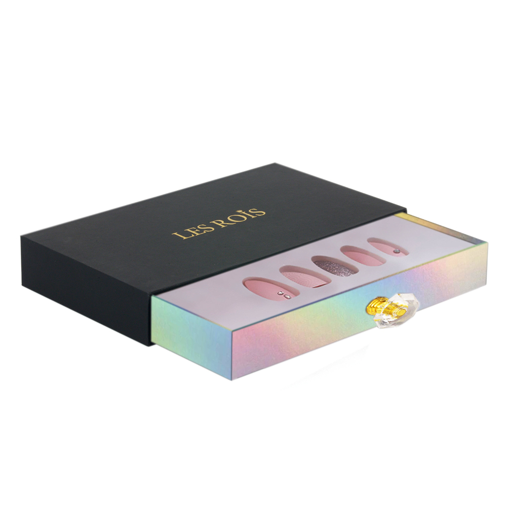 Caja del cajón para el clavo