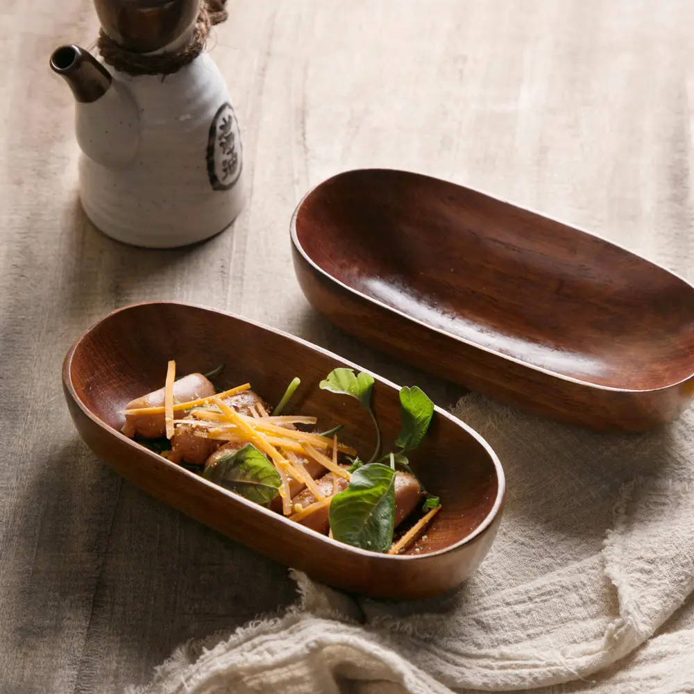 צלחת מגש מגש צלחות סטייק עץ עם קצה מוגבה עבור סושי מתאבן.