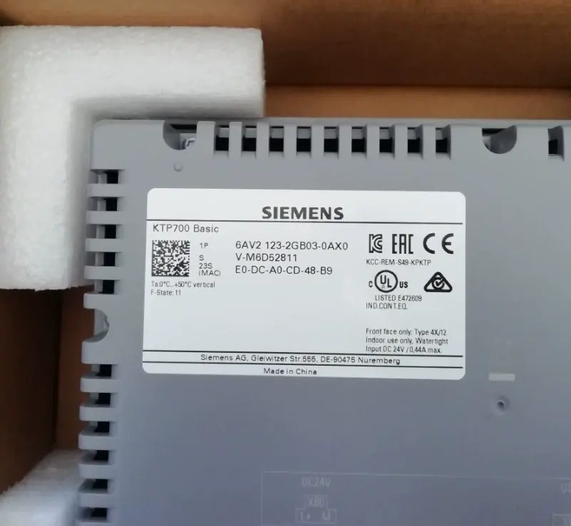 Novo Na caixa Siemens 6AV2123-2GA03-0AX0 DP KTP700 1PC Disponível HMI