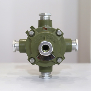 Explosion-Proof <strong>1</strong> Inch Metal Waterproof Wire Distribution Junction Box IP65 Protection Level Electronics &amp; Instrument <strong>Enclosure</strong>