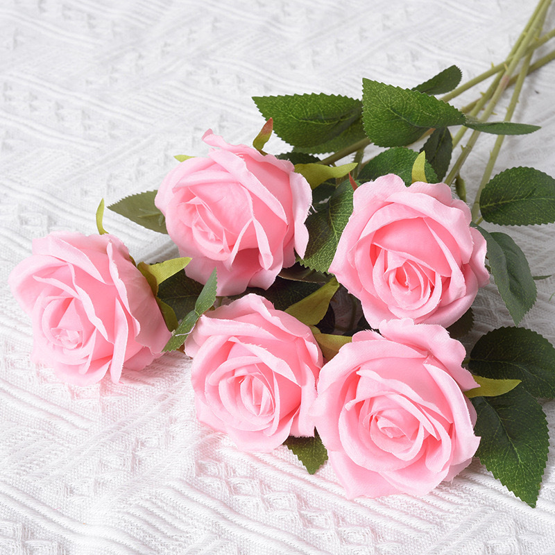 Rose de soie rose