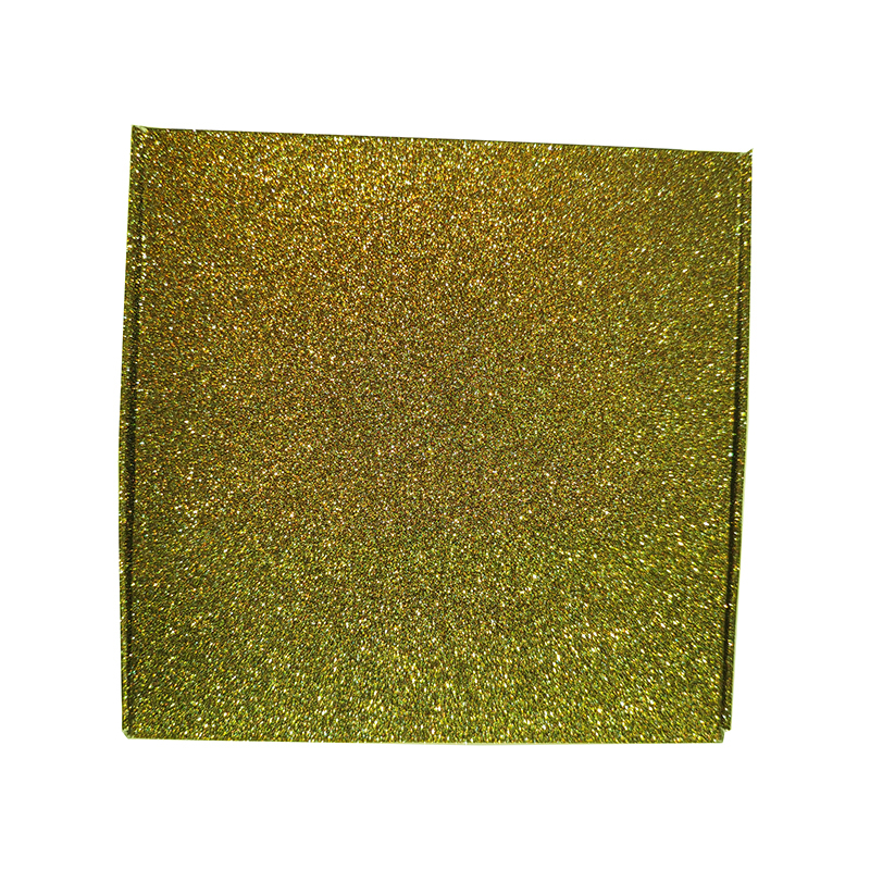 Nessuna finestra oro scuro