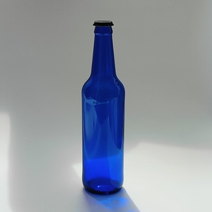 500毫升原装蓝色玻璃瓶，带冠盖，用于饮料碳酸饮料软苏打水啤酒白酒 - Product Image 1