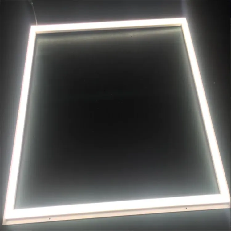 Ofis ışığı yüksek parlaklık CE onayı Cct Led tavan panelleri lamba 2x2 2x4 arka aydınlatmalı 60x60 Led Panel AYDINLATMA