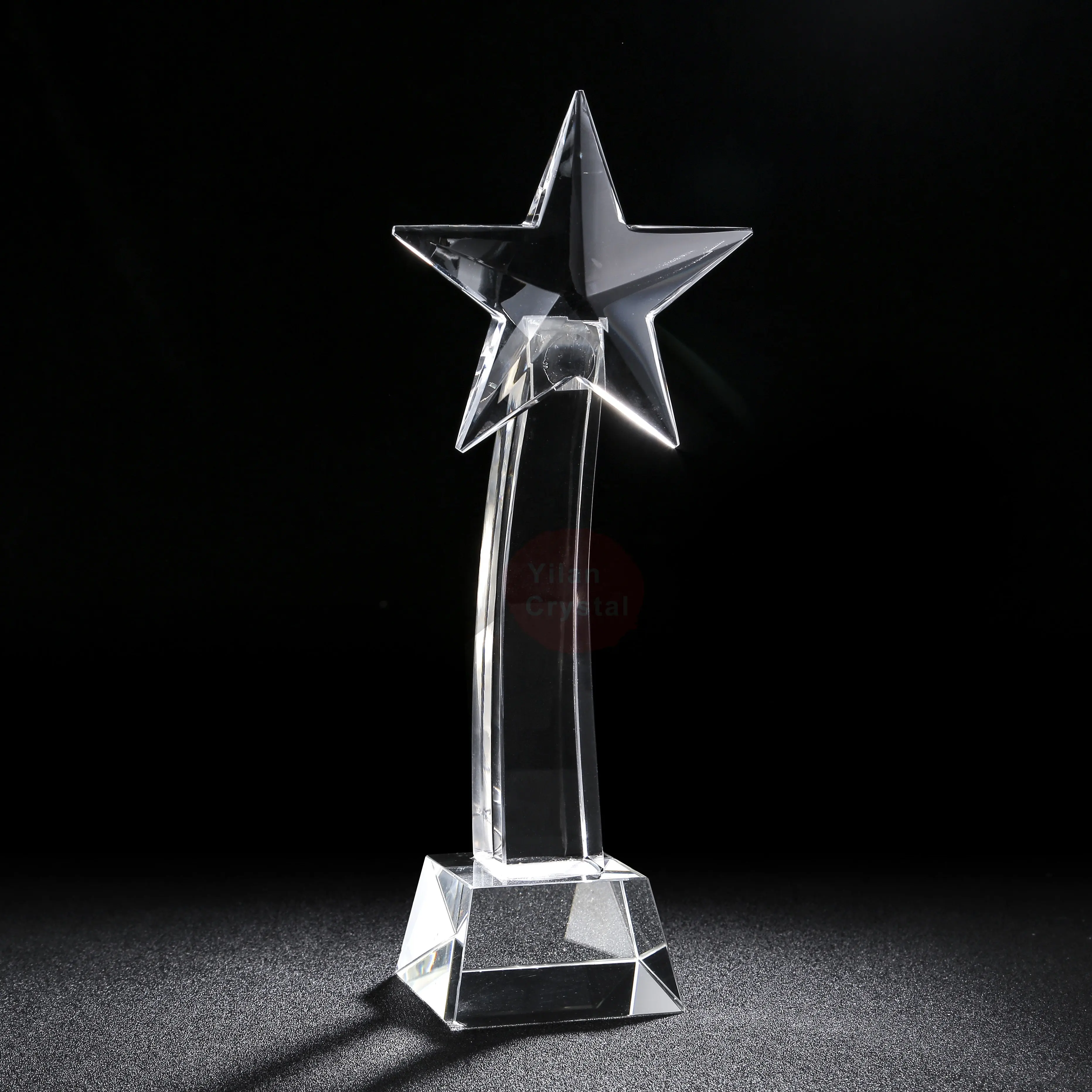 Penghargaan Bentuk Kolom Bintang dengan Bentuk Bundar Kristal Bening Piala untuk Hadiah