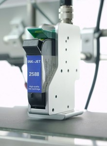 Popular impresora de inyección de tinta térmica en línea codificación continua información de 5 líneas con línea de producción - Product Image 6