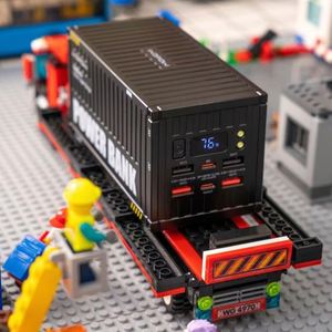 WOPOWPD35ブラックカラー発電所5 Usbユニークなデザイン50000mahコンテナパワーバンクLEDライトUsbポート