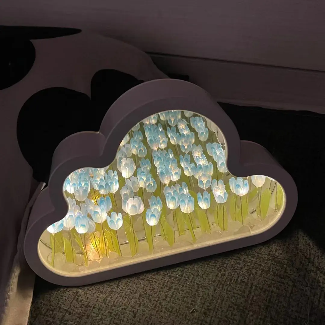 Gran oferta decoración de dormitorio artesanía a mano Diy nube tulipán espejo pequeña Luz de noche