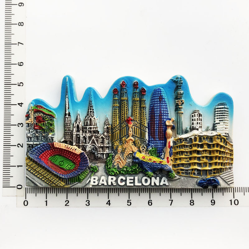 Coloridos puntos de referencia de Barcelona