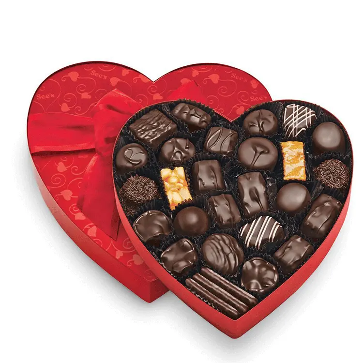 Scatole di lusso a forma di cuore di tartufo di cioccolato di san valentino di fascia alta imballaggio con divisori scatola di cioccolato a forma di cuore rosso adorabile