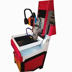 迷你数控路由器 <span class=keywords><strong>pcb</strong></span> 制造钻孔机与 DSP 控制系统 Hiwin 圆轨 TBI 滚珠丝杠水冷主轴