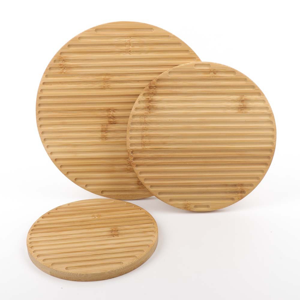 Circular plain-patterned plate, 15.8cm
