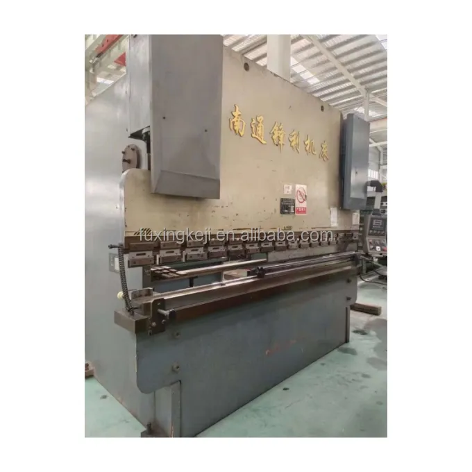 WC67Y- 250/3200 250ton 3200mm press brake and bending machine for sheet metal processing