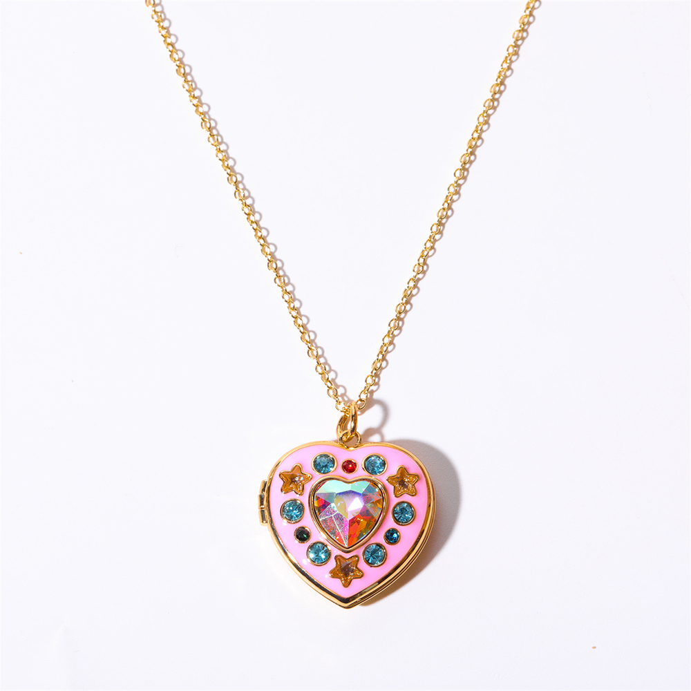 Corazón Rosa con Cadena de Eslabones
