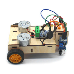 Stelo linea da te che segue il Robot automazione linea nera Follower intelligente auto giocattolo manuale assemblaggio strumento didattico sperimentale