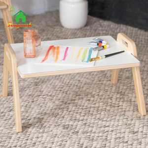 床に座っている幼児のためのモンテッシオーリ木製テーブル子供用デスク - Product Image 5