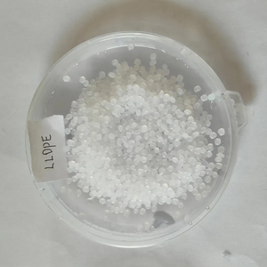 เม็ดพลาสติกสำหรับนำกลับมาใช้ใหม่สีแดงเม็ดพลาสติกโพลีเอทิลีน HDPE - Product Image 5