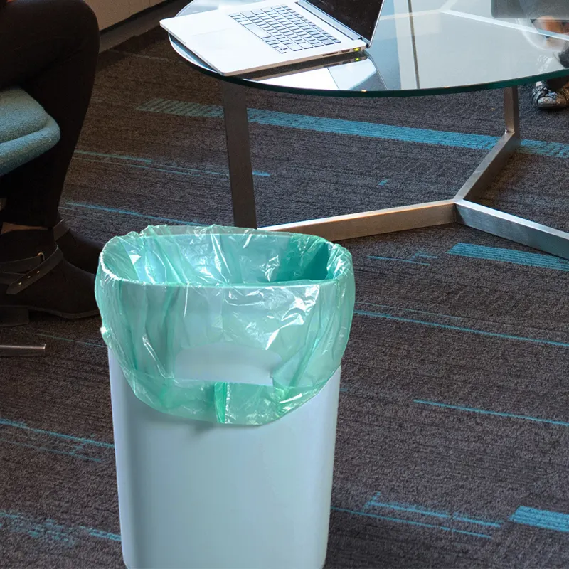 Ofis mutfak tuvalet kullanımı için tek kullanımlık plastik HDPE/LDPE t-shirt çöp torbası