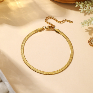 महिला जलरोधक समायोज्य फ्लैट सांप श्रृंखला एले आउटडोर पैर की सजावट pvd सोने की प्लेटेड स्टेनलेस स्टील टखने की चेन - Product Image 2