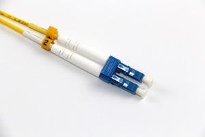 XXD fabrika ücretsiz örnek yüksek kalite sarı OEM2 2.0mm 3.0mm Fiber optik jumper dubleks SC-LC UPC/APC Fiber optik yama kablosu - Product Image 6