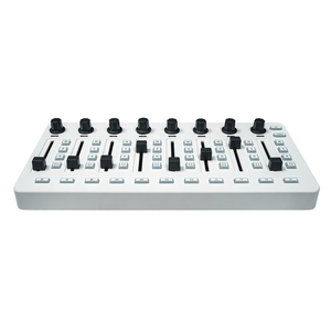 Controlador MIDI 8 Perilla 43 Botones de control asignables Octave Transform Daw Controller - Product Image 4