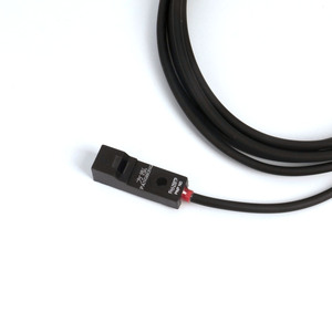 FHc Series Top Side Mini Style <strong>Inductive</strong> <strong>Proximity</strong> <strong>Sensor</strong> Switch Three Wires Rectangular Design - Product Image 3