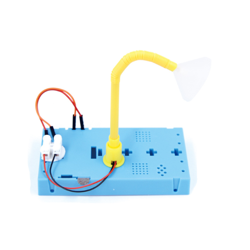 Petite lampe de bureau