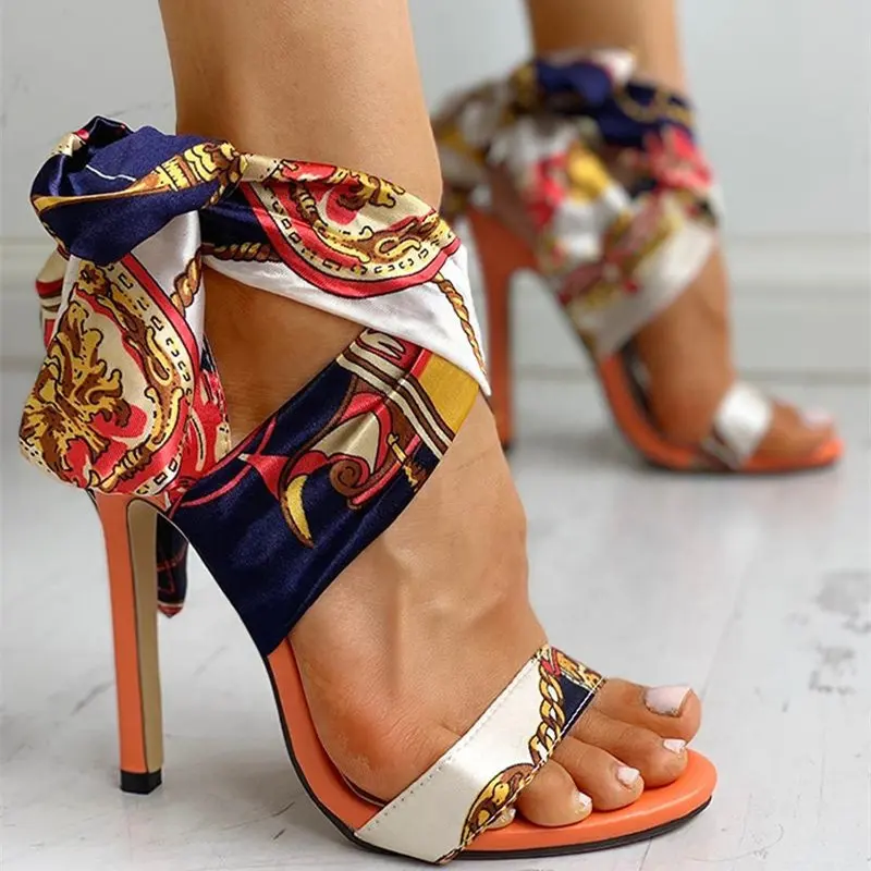 Zapatos de vestir coloridos con estampado 3D de estilo europeo y africano, sandalias de moda con cordones cruzados de aguja 2022, venta al por mayor
