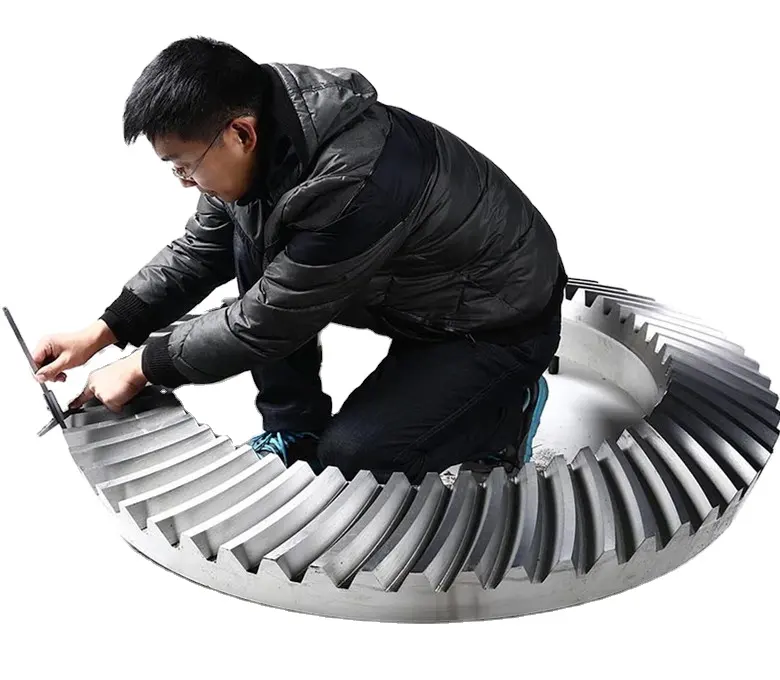 Ingranaggio conico a spirale grande ISO 5 di alta precisione OEM con rapporti di qualità