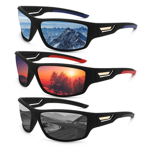 Vente en gros de lunettes de soleil de sport pour hommes, lunettes de soleil polarisées coupe-vent à la mode pour le cyclisme, la pêche, PC rouge pour la conduite à vélo en plein air - Product Image 1