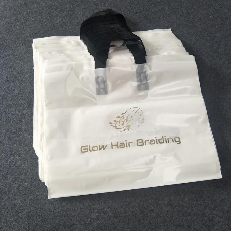 Tas belanja Pe cetak kustom dengan Logo, tas gagang Loop lembut bahan plastik yang dapat digunakan kembali dengan Logo