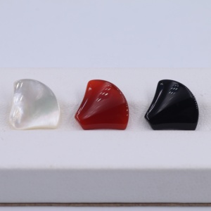Customize Natural Mother of Pearl <strong>Shell</strong> Dress Shape Natural White <strong>Shell</strong> Fan <strong>Shell</strong> - Product Image 2