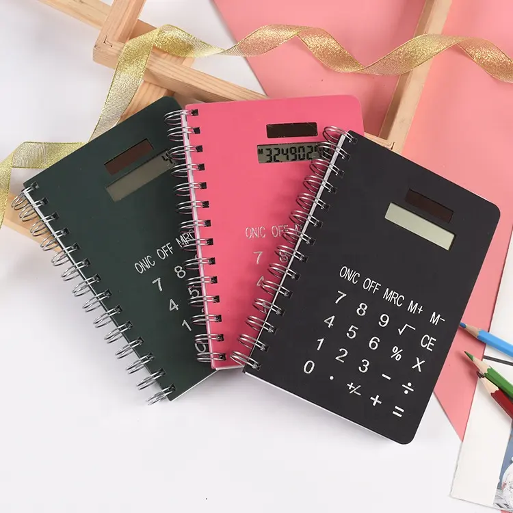 PU Notebook hesap fonksiyonları kalem ile promosyon hediye özelleştirilmiş özel etiket logosu 8 haneli güneş enerjisi not defteri calculadora