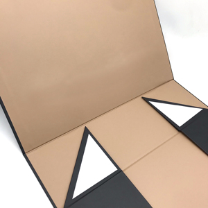 Nuova scatola personalizzata di lusso chiusura magnetica abbigliamento doganale imballaggio biodegradabile scatola di cartone pieghevole scatola di spedizione per i vestiti - Product Image 2