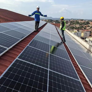 Tấm pin mặt trời công suất cao ul kép 580W chúng tôi EU Chứng Khoán cho mái nhà Topcon 580W 550W đầy đủ màu đen hai mặt tấm pin mặt trời với kính kép - Product Image 1