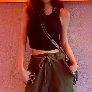 女式棉氨纶无袖赛车背心圆领休闲罗纹修身设计透气针织服装背心