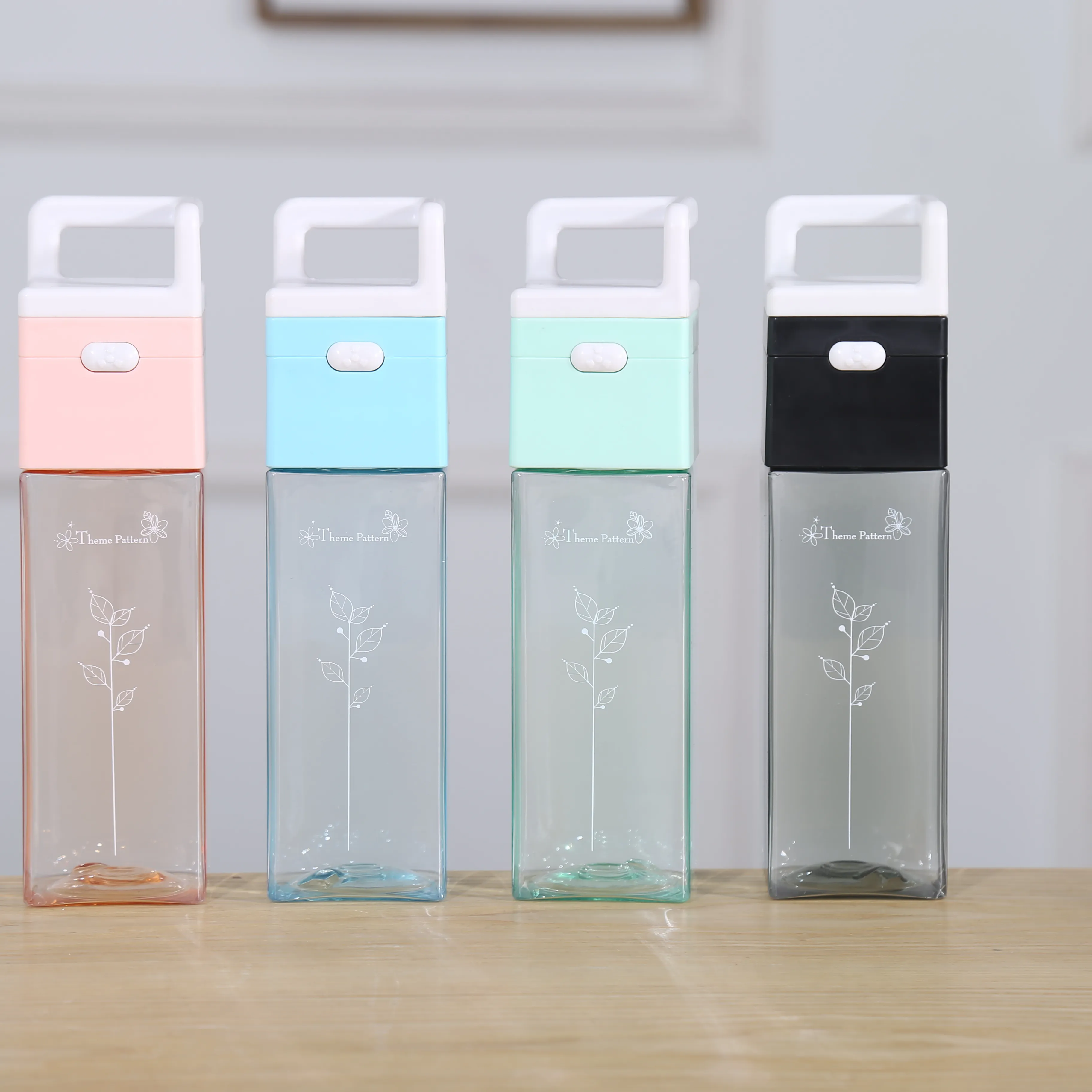 Neue tragbare wiederauf ladbare Mini-Lüfter Selbst kühlende Trink schule Kinder Plastik wasser flasche mit Ventilator