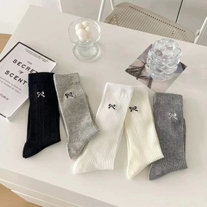 弓刺繍クルーバレエスタイルの靴下夏の薄い女性の靴下 - Product Image 2