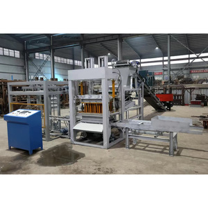 German Design automatico impianto di produzione di mattoni con il sistema di impilamento del braccio del Robot - Product Image 4