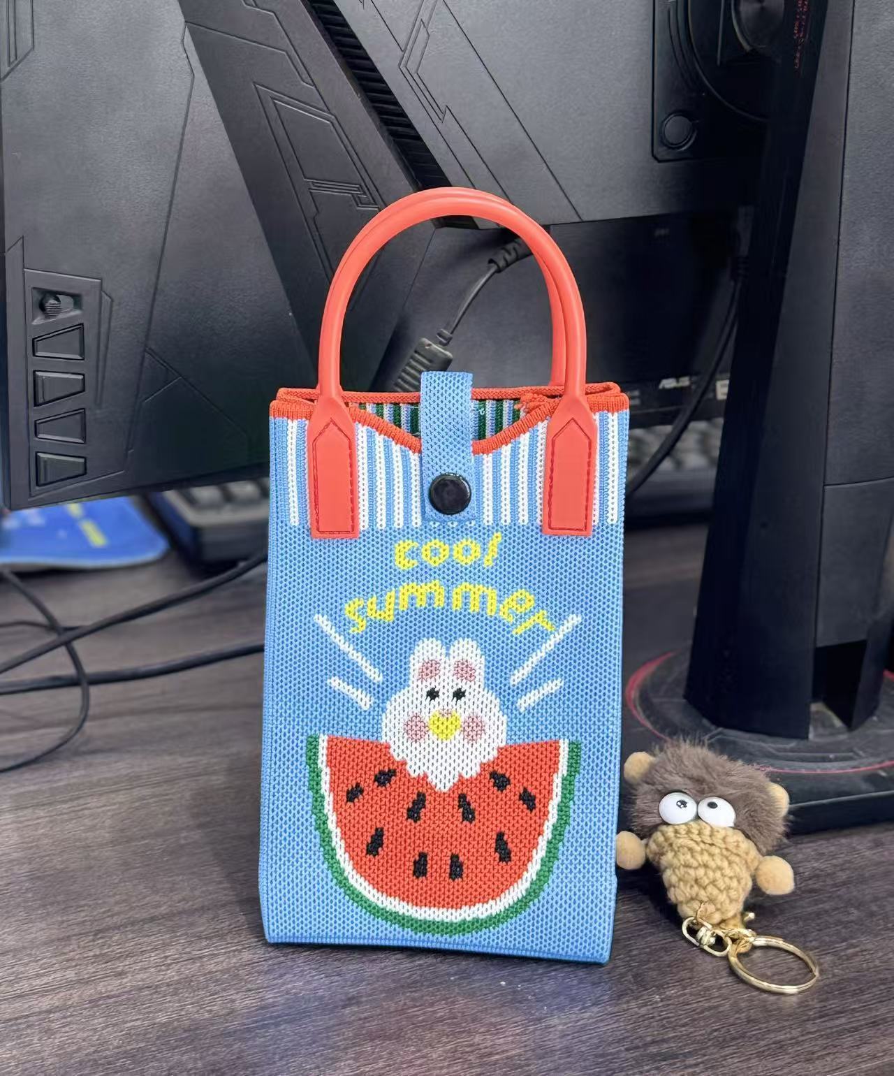 Lapin pastèque bleu