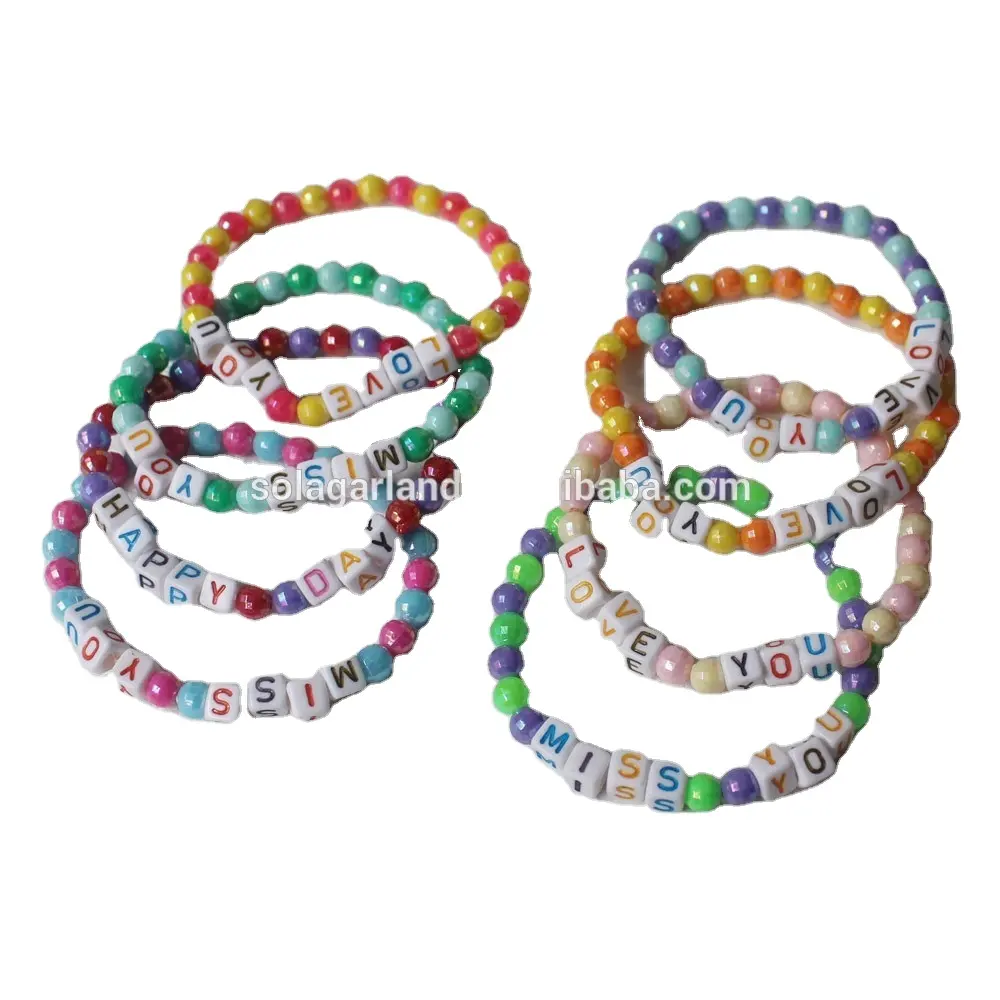 Nhà Máy Tùy Chỉnh 6Mm Đầy Màu Sắc Thư Acrylic Hạt Vòng Tay Beaded Stretch Tên Bracelet Vòng Tay, Bangles Trắng Hoặc Tùy Chỉnh