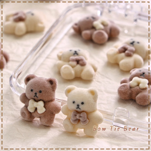 Tszs <span class=keywords><strong>kawaii</strong></span> דוב מסמר אמנות קמעות מצוירת שרף שוקולד צבע דוב עם קמעות אמנות קישוט קסמיה עבור מסמר