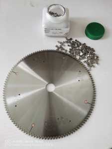 Industrial 355mm 100T PCD Diamond and Steel Circular <strong>Saw</strong> Blade High Frequency Welded for Wood Customizable OEM Support - Product Image 6