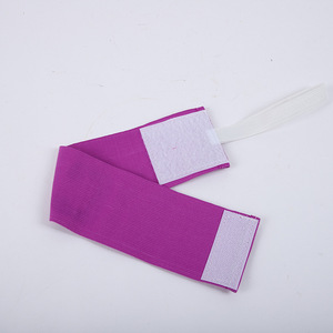 定制足球带钩环弹性尼龙氯丁橡胶运动足球队长队臂章 - Product Image 6