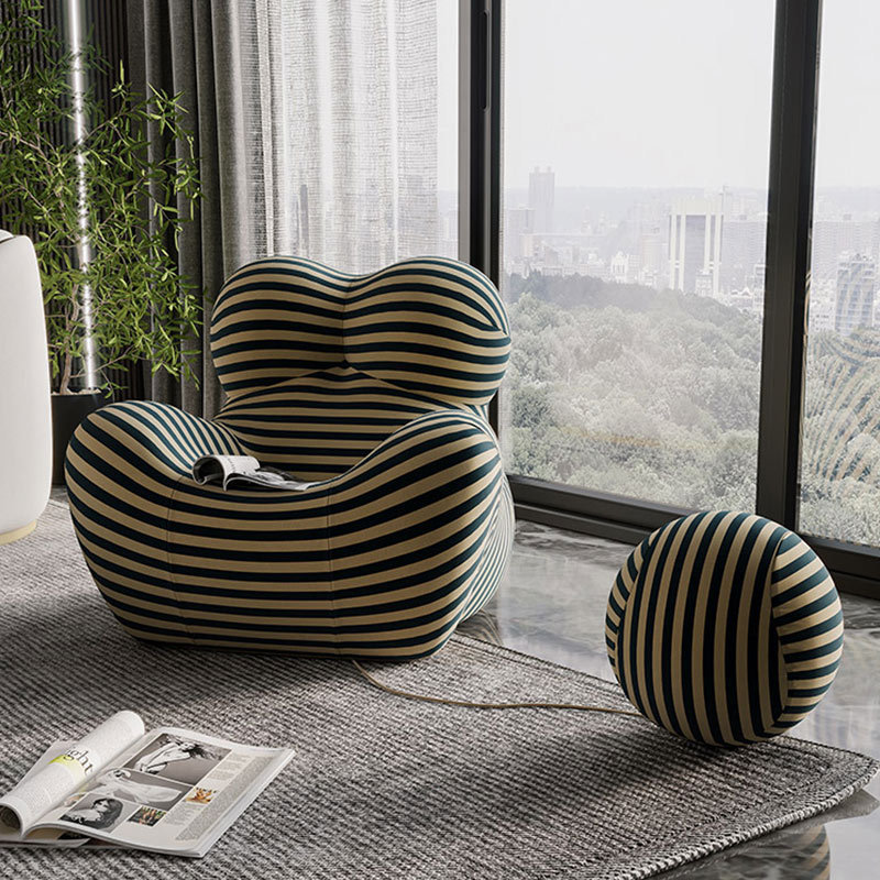 black and white stripes